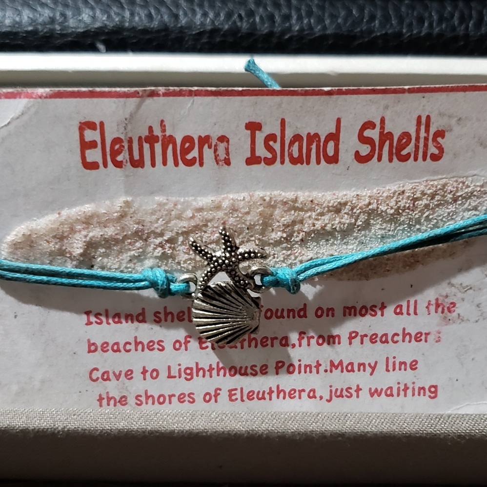 Seashell bracelet